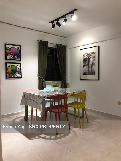 Jurong West Street 65 thumbnail photo